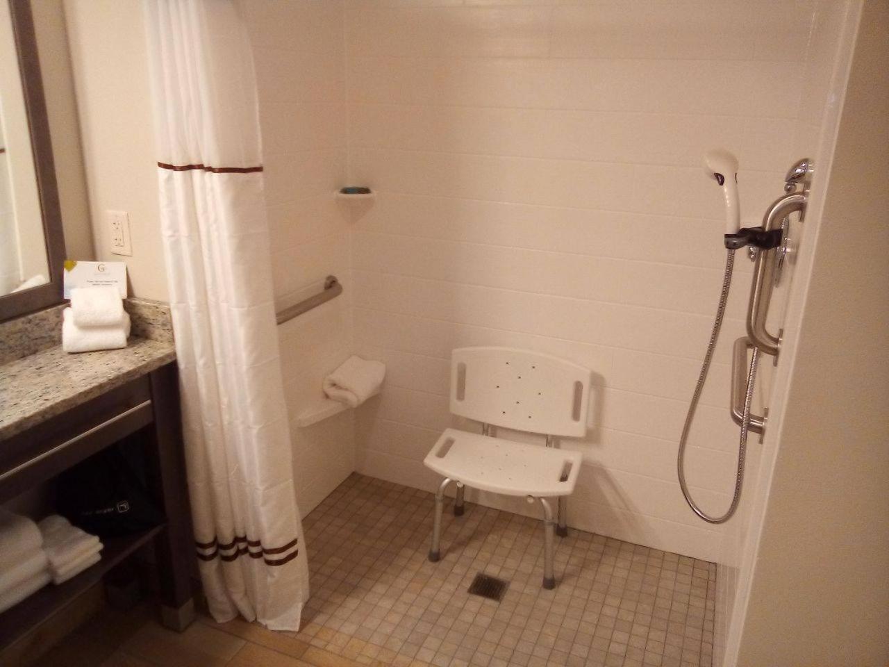 Grandstay Hotel & Suites Rock Valley Quarto foto